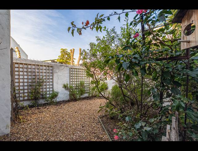 4 BEDROOM HOUSE FOR SALE IN WEST BEACH